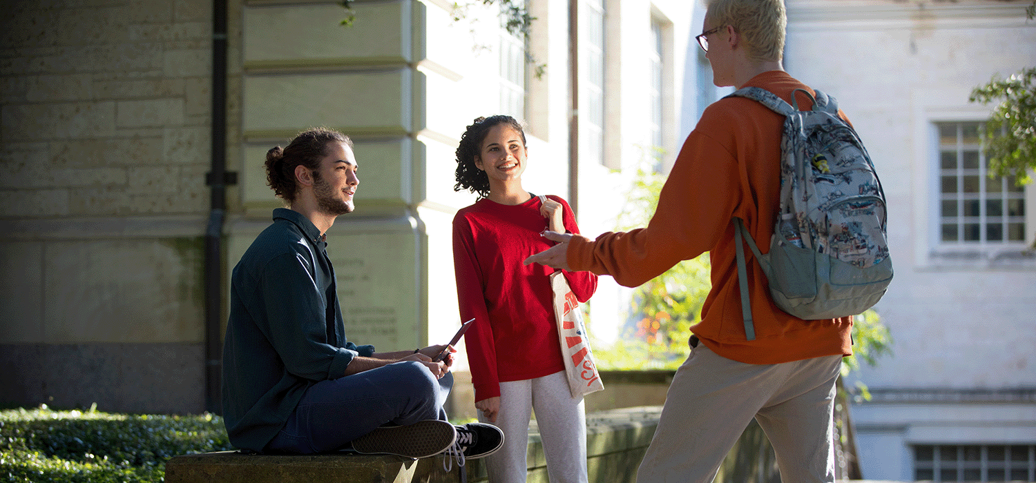 Managing People and Organizations Managing People and Organizations